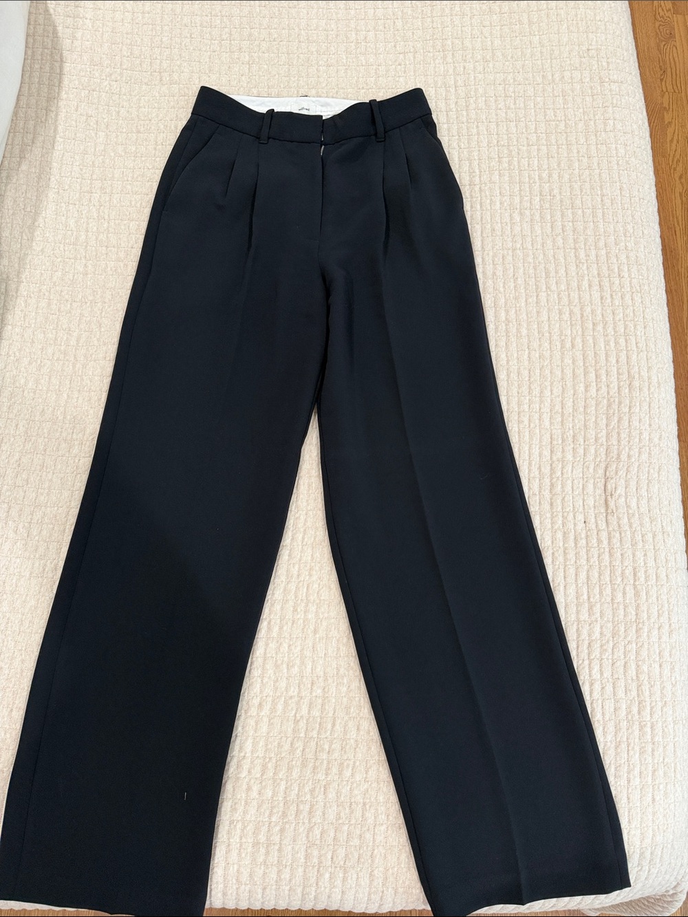 Aritzia Black High-Waist Wide Leg Trousers